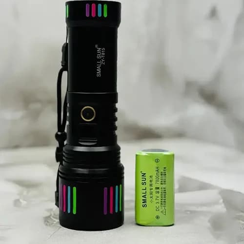 چراغ قوه زومدار اسمال سان مدل ZY-T815 — تصویر ۳
