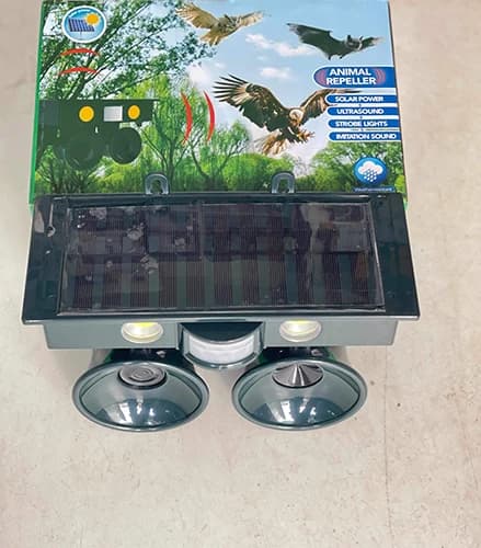 دستگاه دفع پرندگان و حیوانات خورشیدی Solar Outdoor Pest Repeller — تصویر ۴