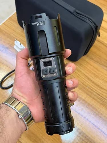 چراغ قوه پلیسی اسمال سان Small Sun مدل ZY-T293 — تصویر ۴