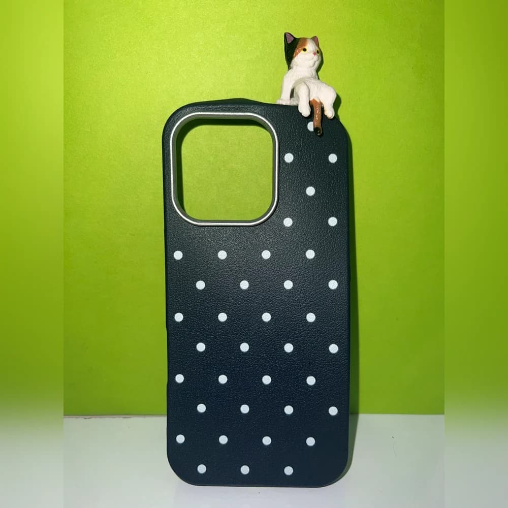 گارد خالدار گربه ای مناسب برای آیفون Iphone 16 pro — تصویر ۲