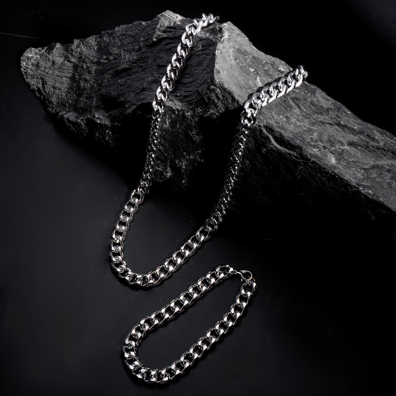 نیم ست Cartier مردانه نقره ای مدل Zoris — تصویر ۴