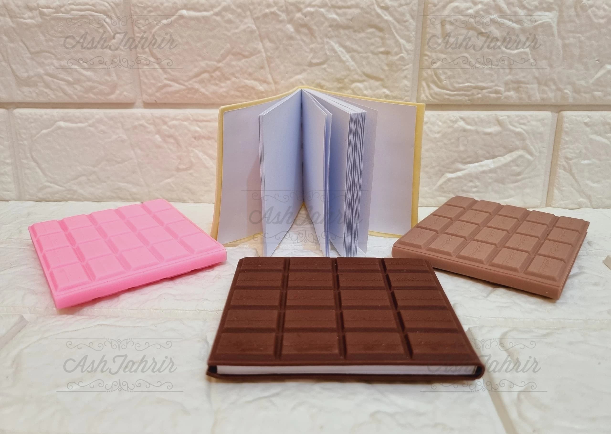 دفترچه یادداشت طرح شکلات — تصویر ۸