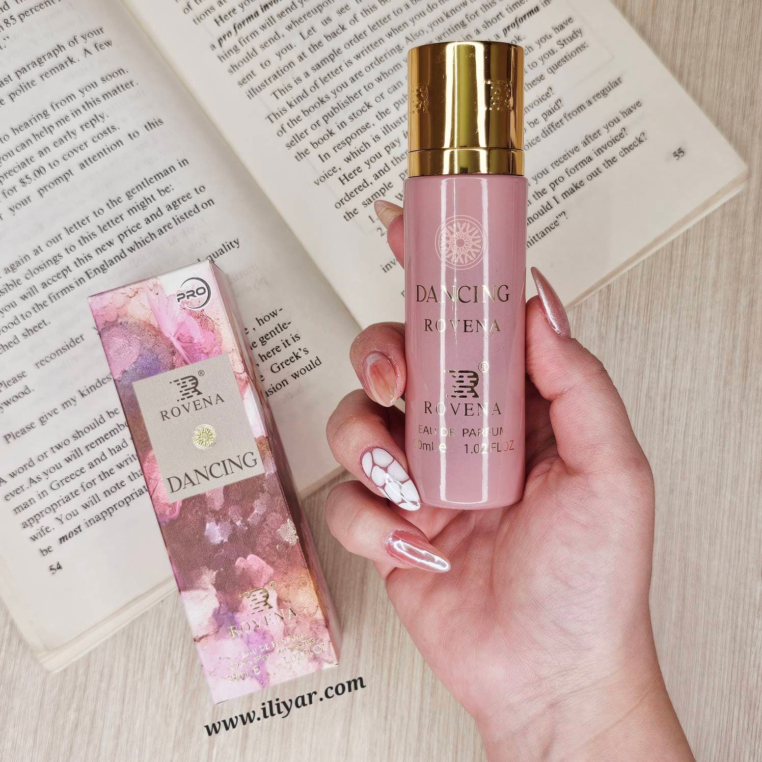 عطر ادکلن آمواج گایدنس زنانه DANCING روونا – حجم 30 میل