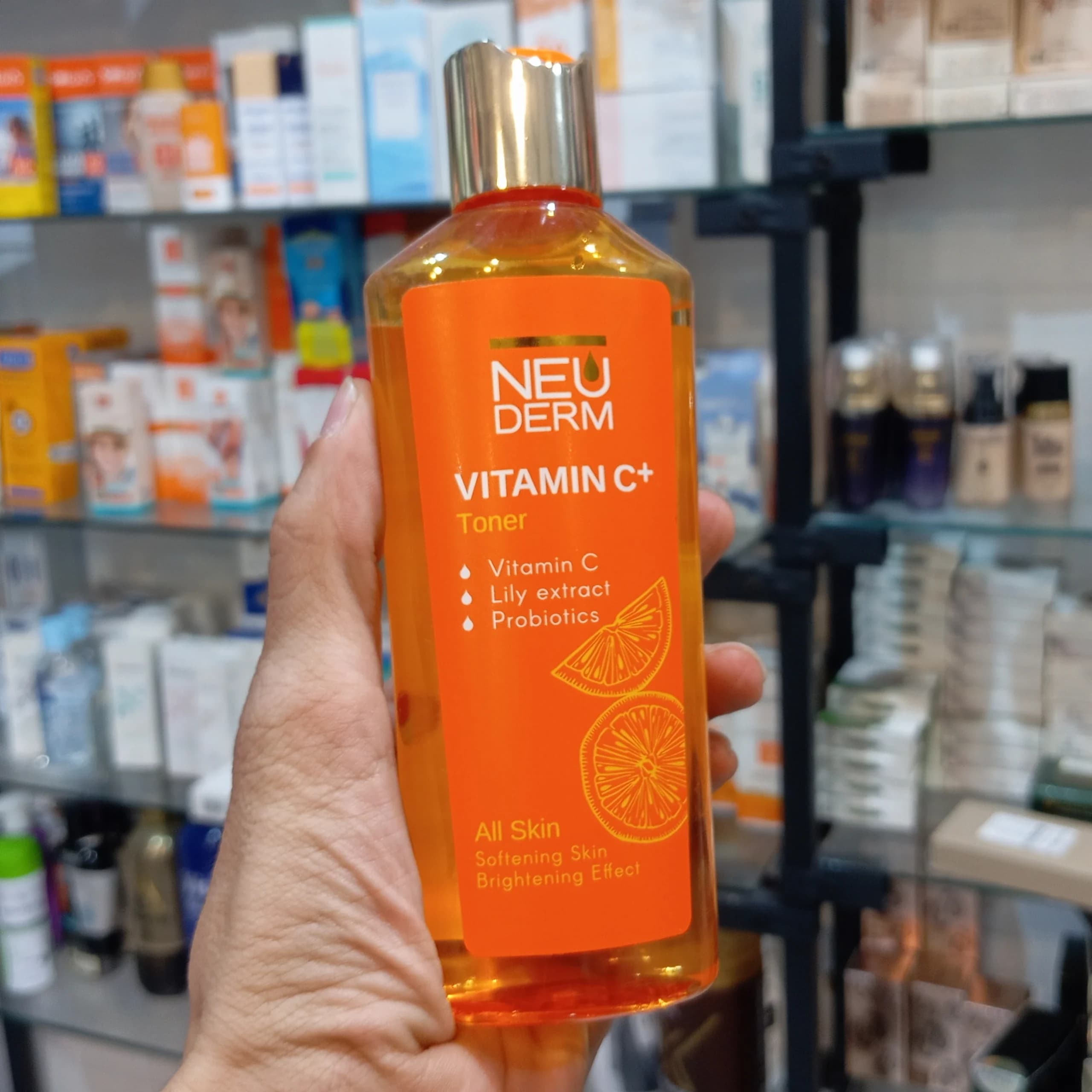 تونر ویتامین C نئودرم ماسب انواع پوست Neuderm — تصویر ۲