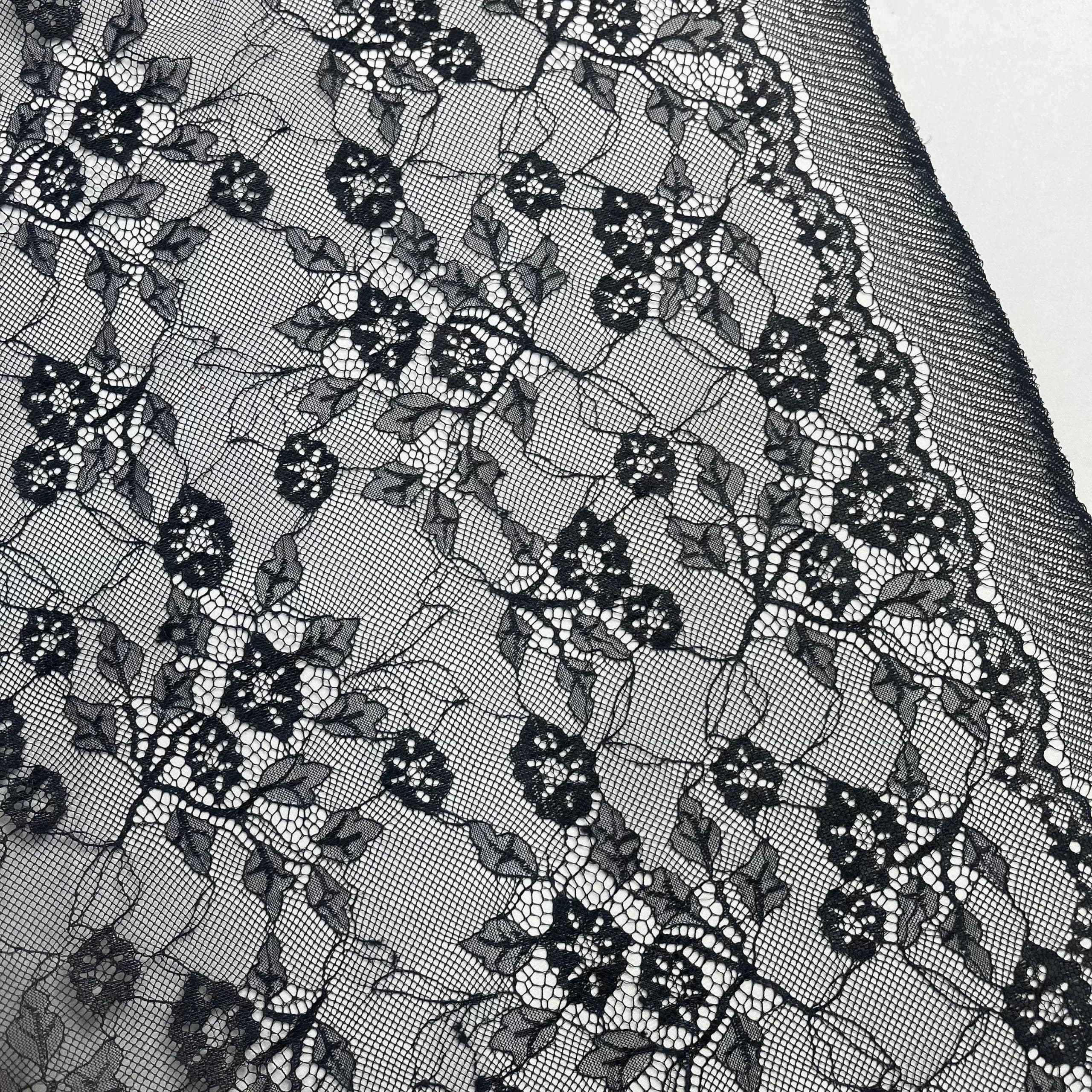 پارچه دانتل کش گلدار طرح 1 — تصویر ۲