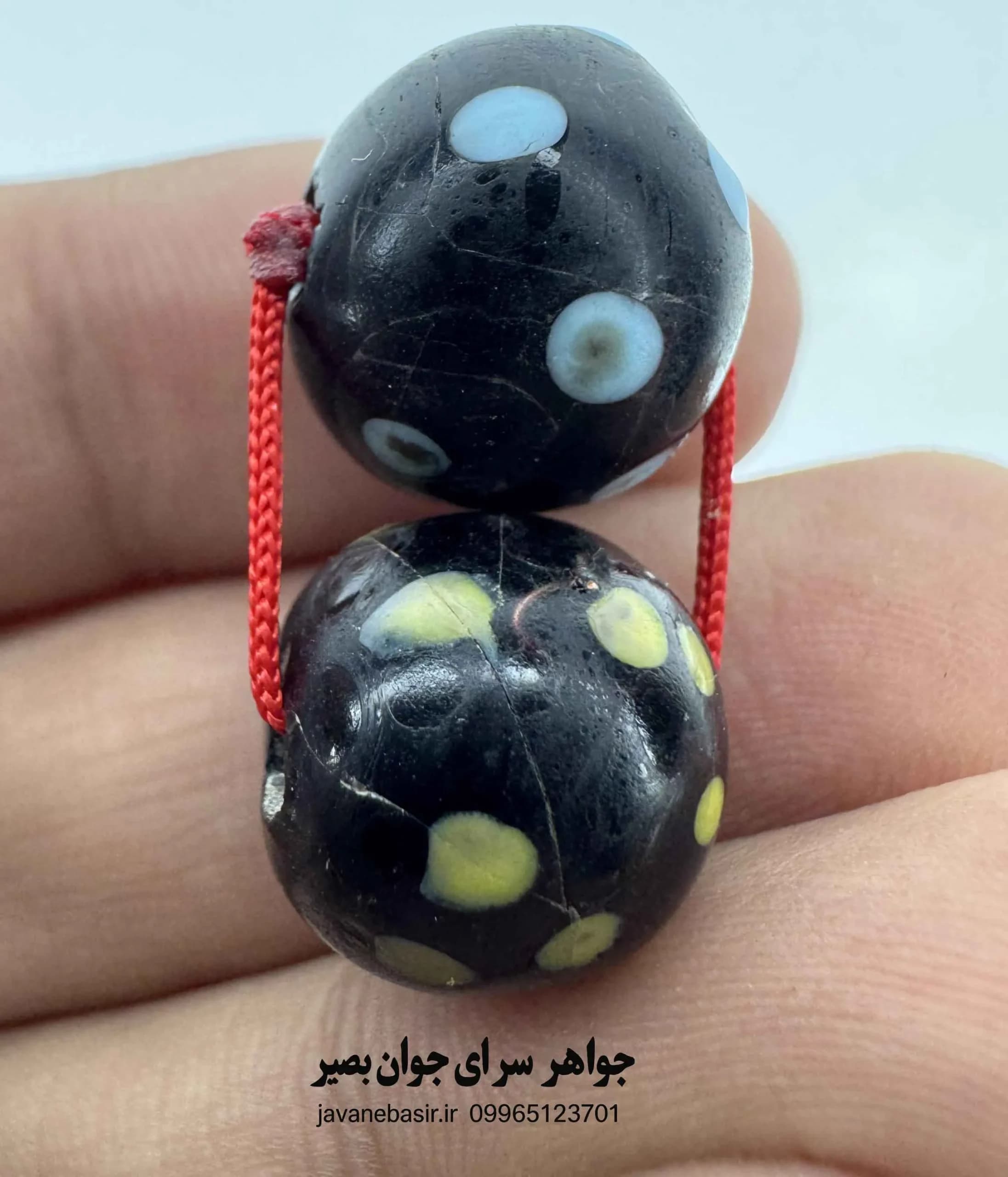 جفت مهره مینا (چیتو) – نقش چشمگونه و محافظت انرژی