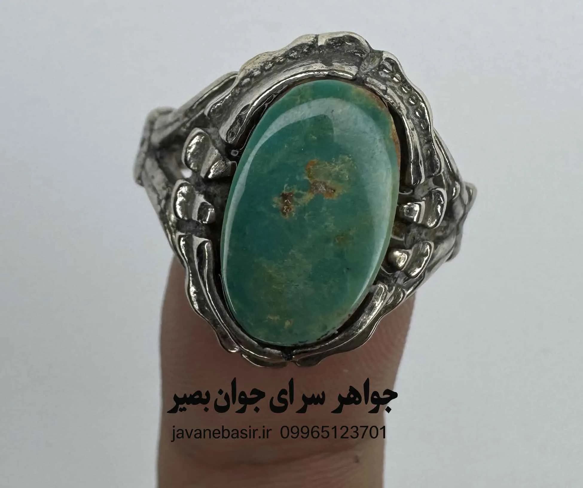 انگشتر فیروزه سبز دامغان | آرامش زمینی در اوج سادگی