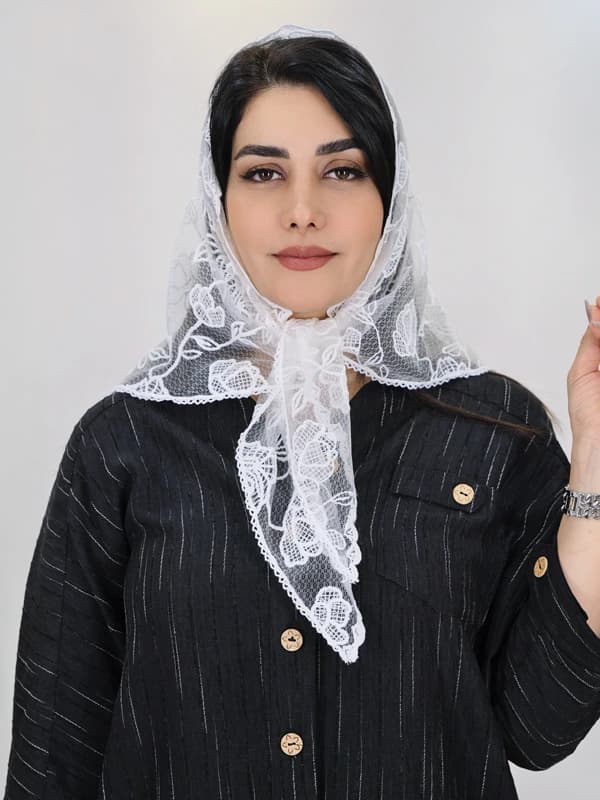 روسری اسکارف مینی دانتل گل دار مدل 3071.1 — تصویر ۳