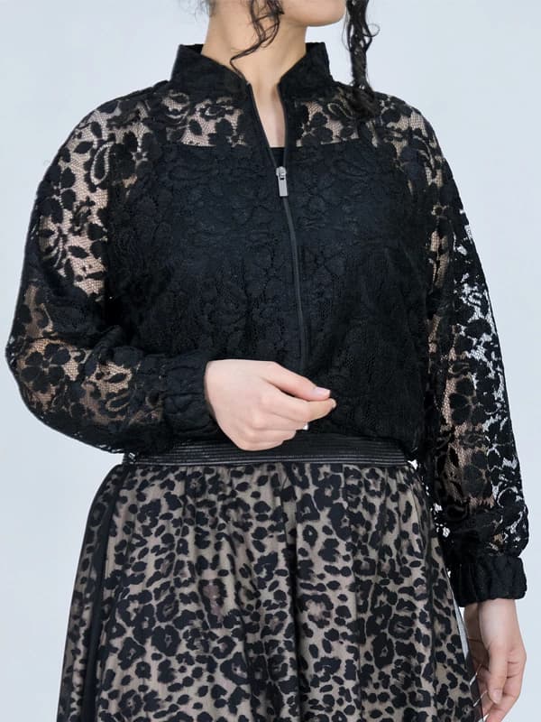 شومیز توری گیپور مشکی مدل 10365 — تصویر ۲