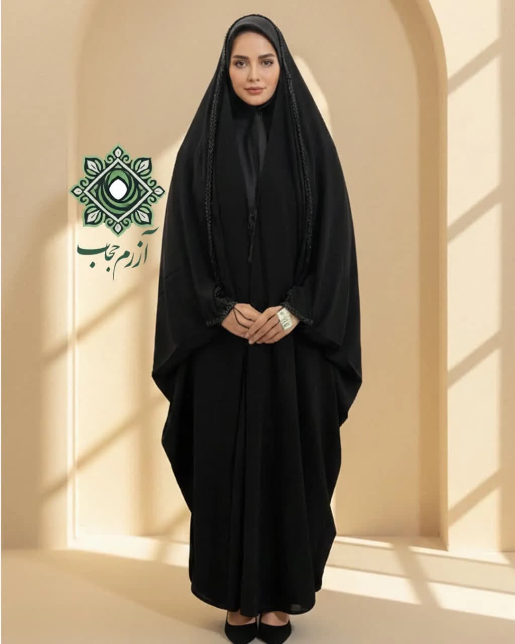 چادر زنانه جواهردوزی مشکی مدل جده گندم — تصویر ۲