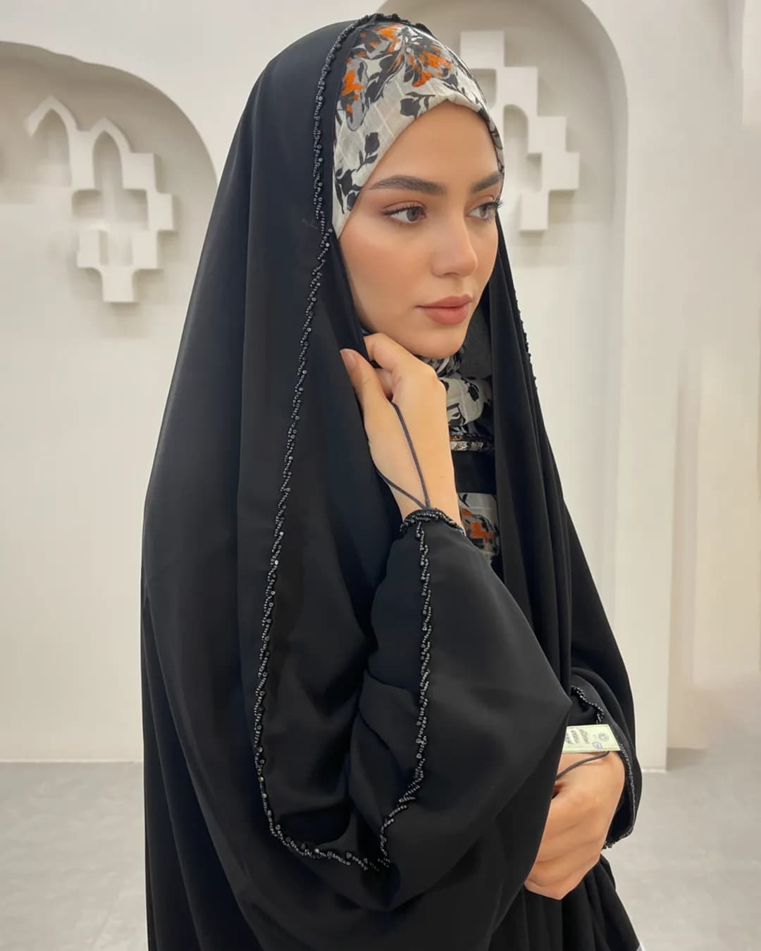 چادر جده جواهردوزی زنانه مدل درسا — تصویر ۲
