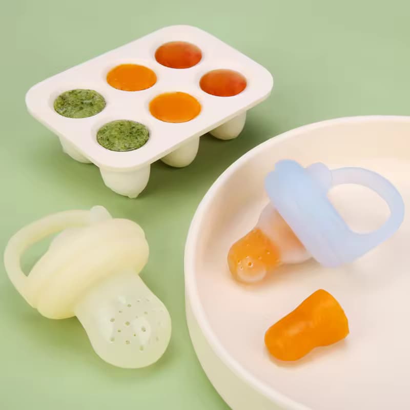پستانک میوه‌خوری سیلیکونی کودک به همراه قالب یخ مدل ASE848 — تصویر ۳