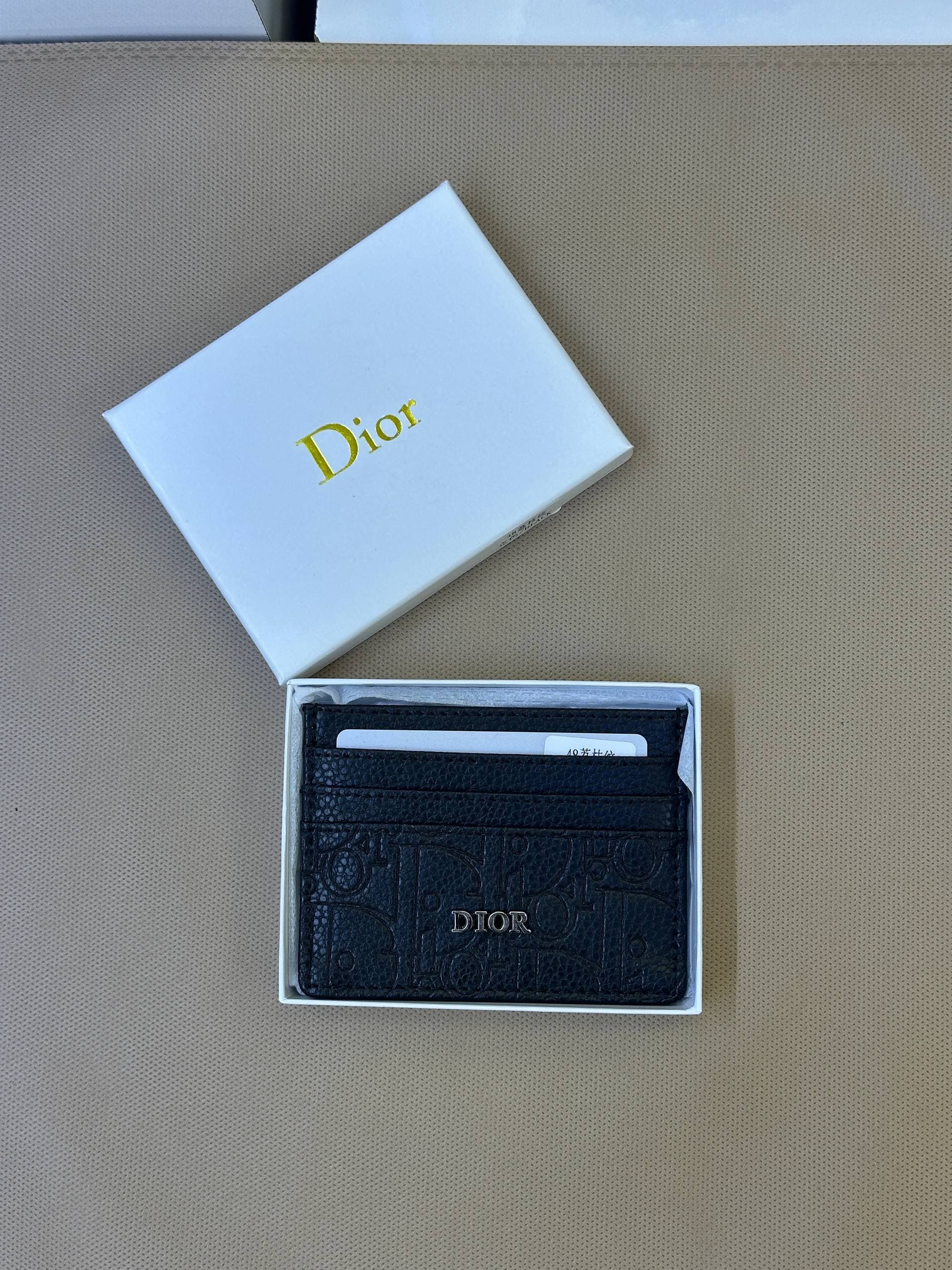 جاکارتی برند دیور 48 Dior — تصویر ۲