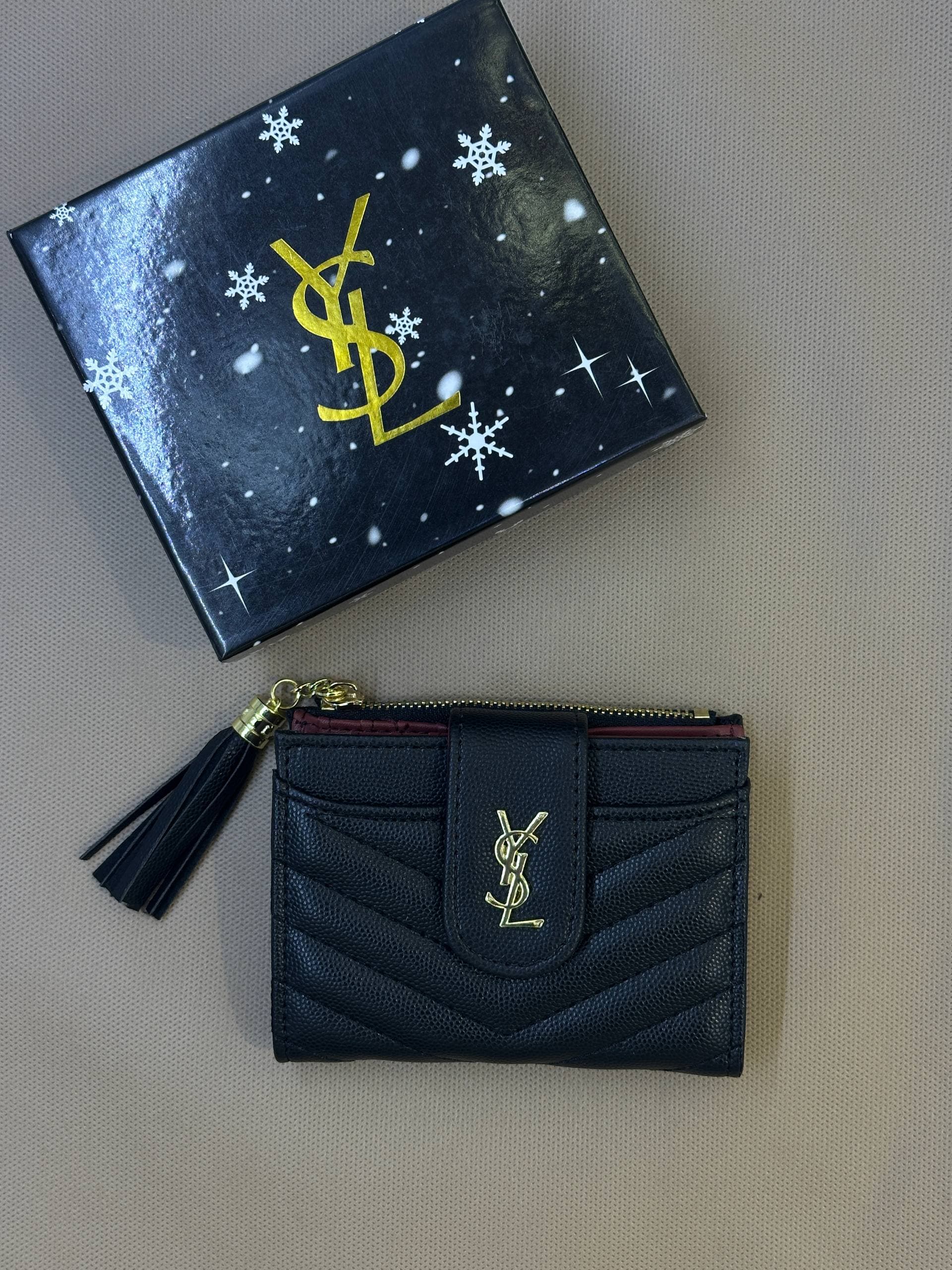 کیف پول و جاکارتی ایوسن لورن Ysl — تصویر ۲
