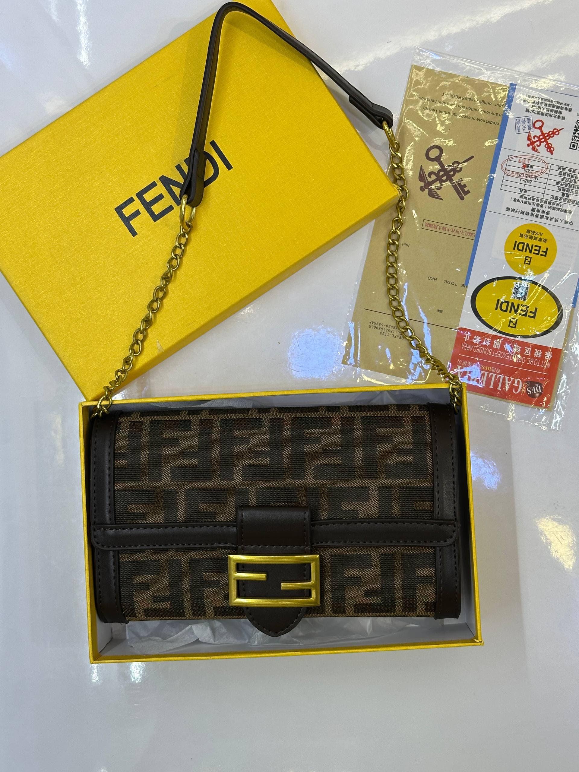 کیف دستی و دوشی فندی Fendi 2112