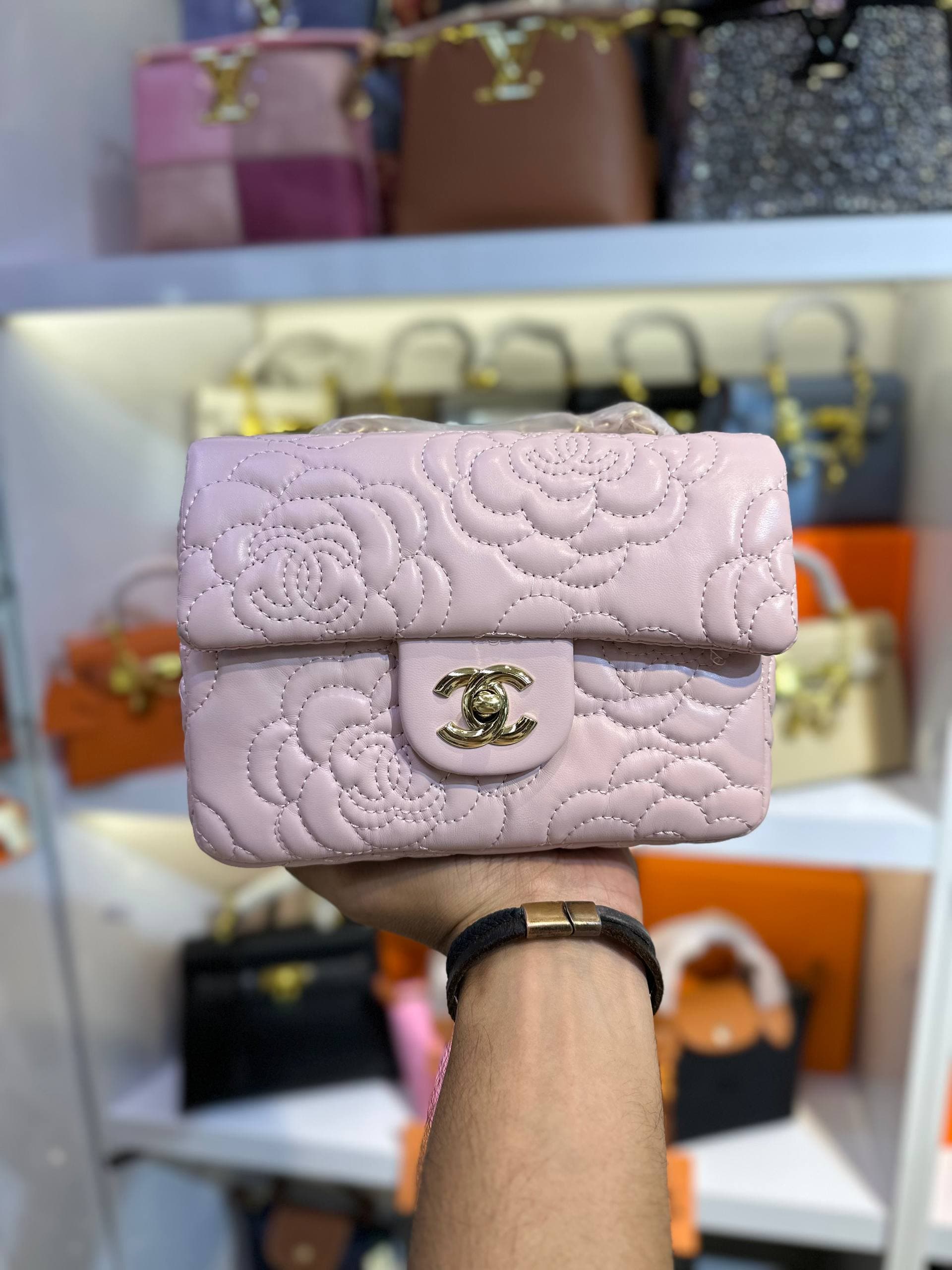 کیف شنل فلپ Chanel 2126 — تصویر ۸