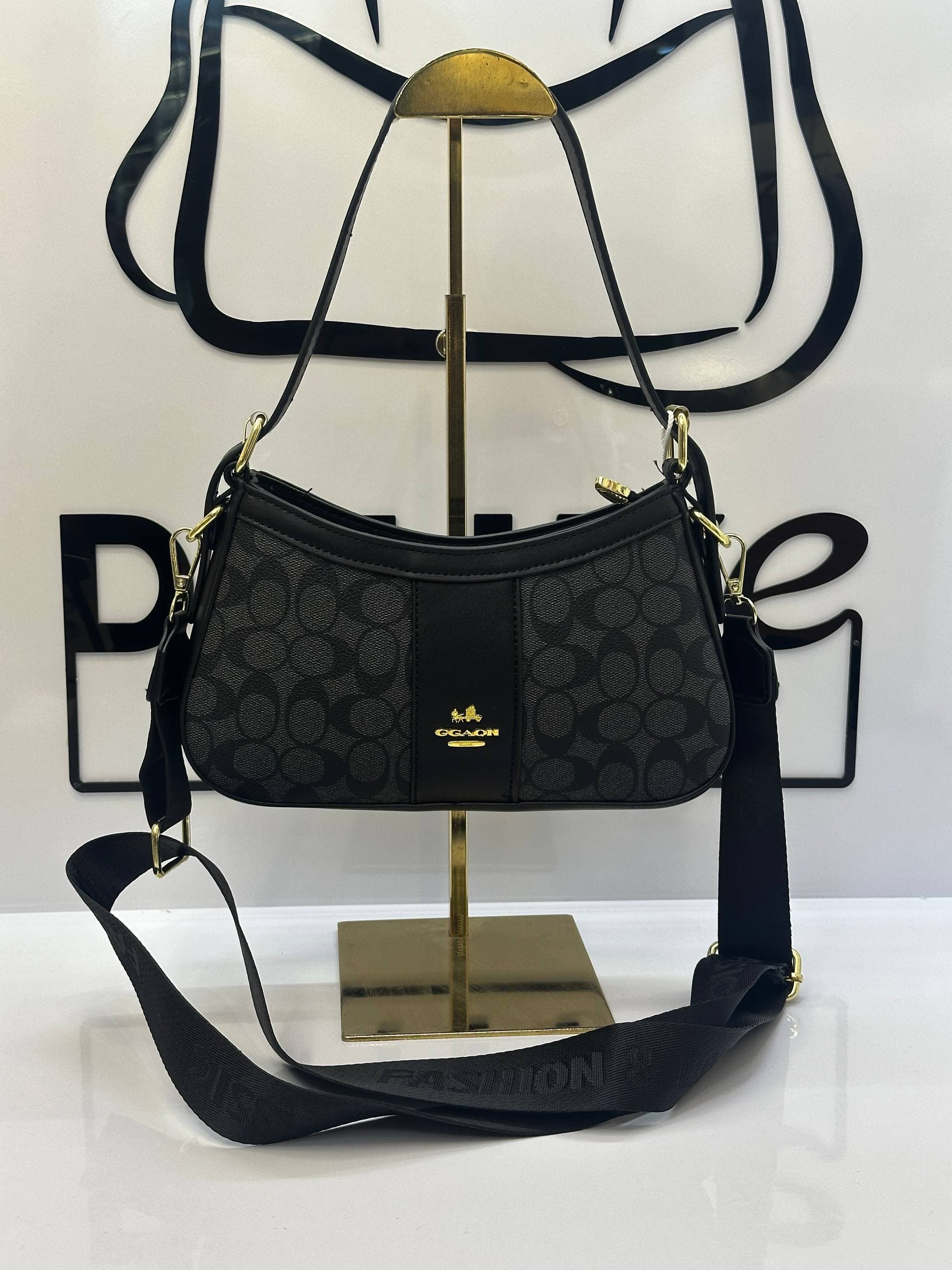 کیف طرح کوچ Coach 2020 — تصویر ۳