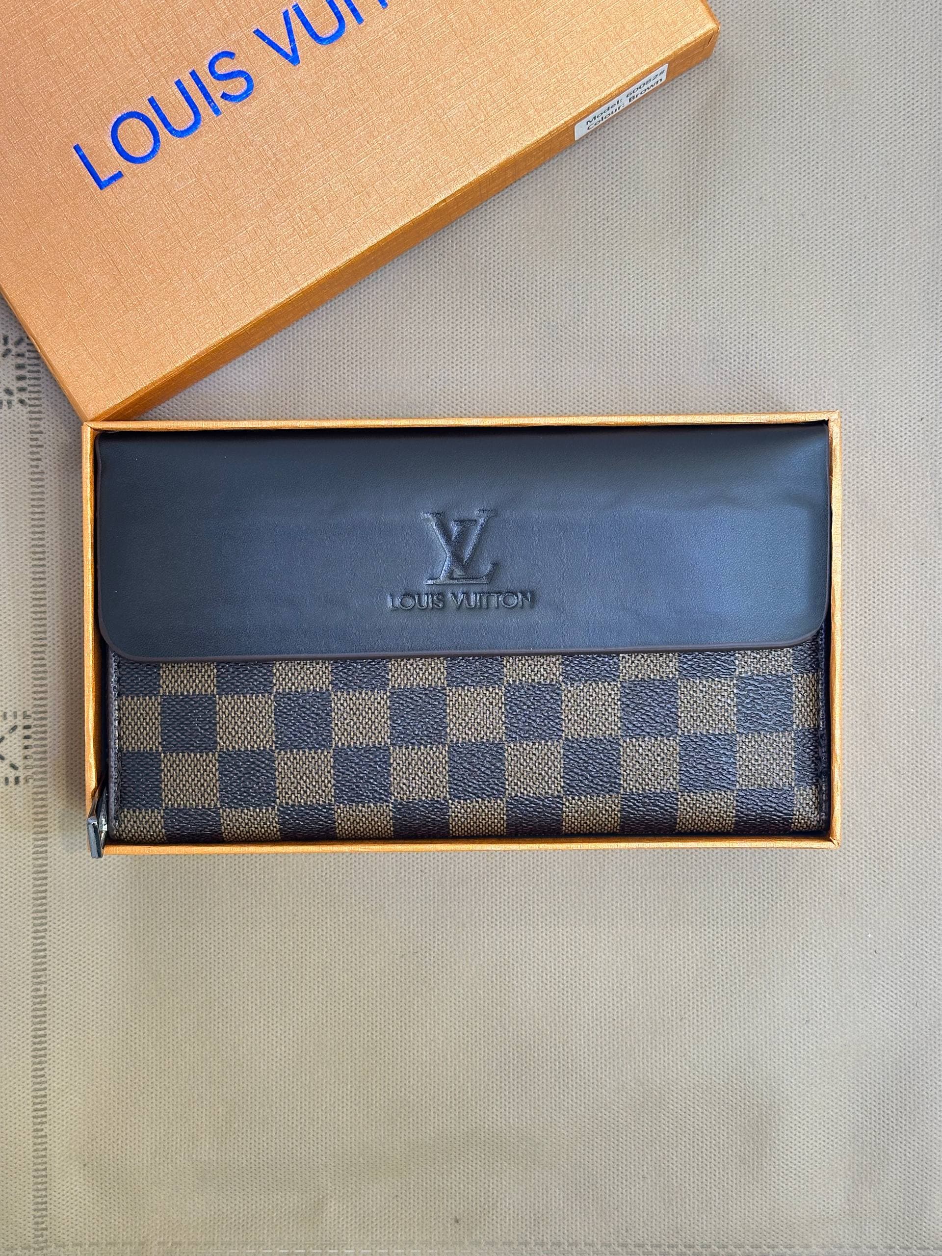 کیف پول لویی ویتون 6008 lv — تصویر ۵