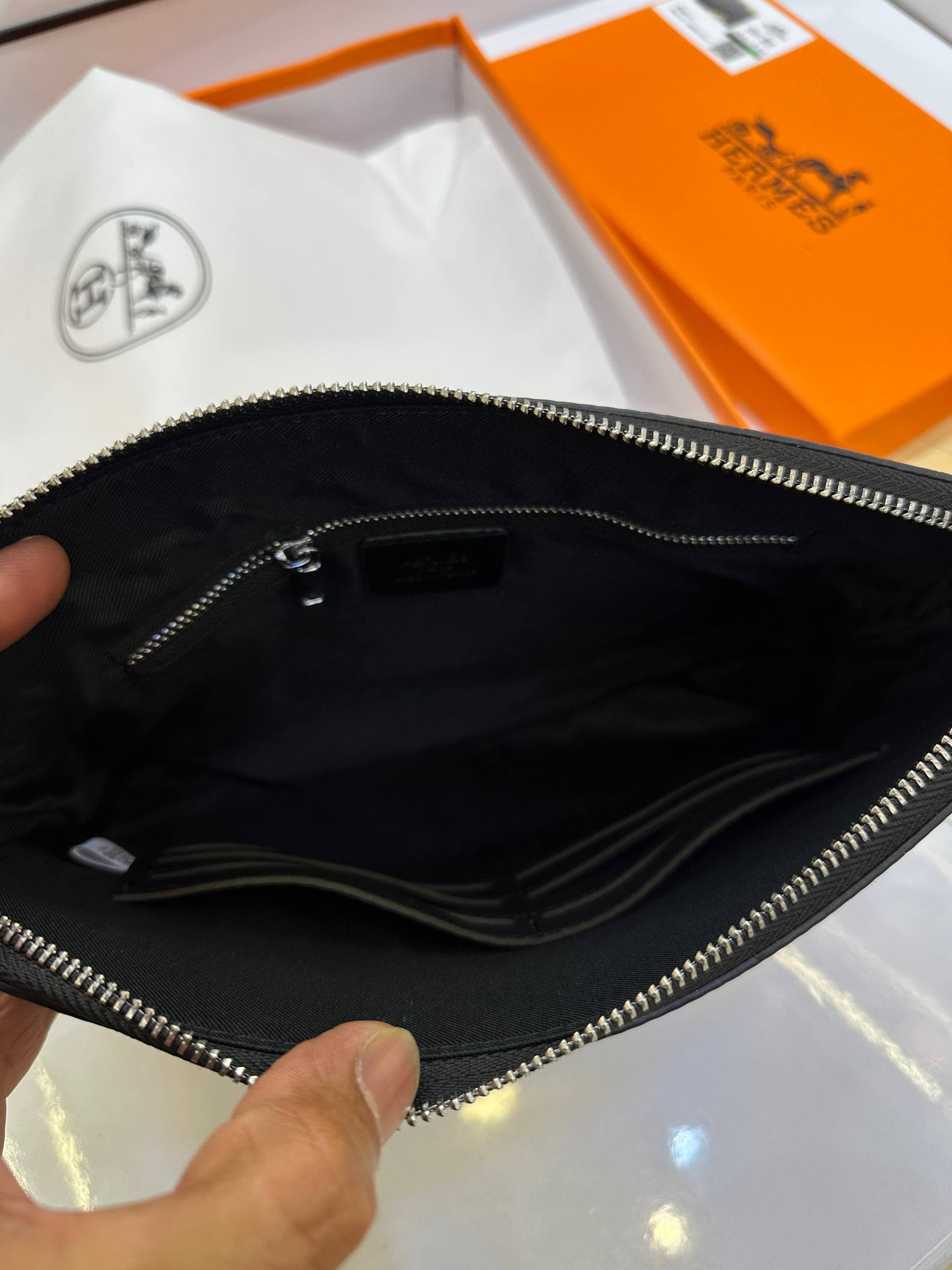 کیف دستی هرمس Hermes 2030 — تصویر ۴