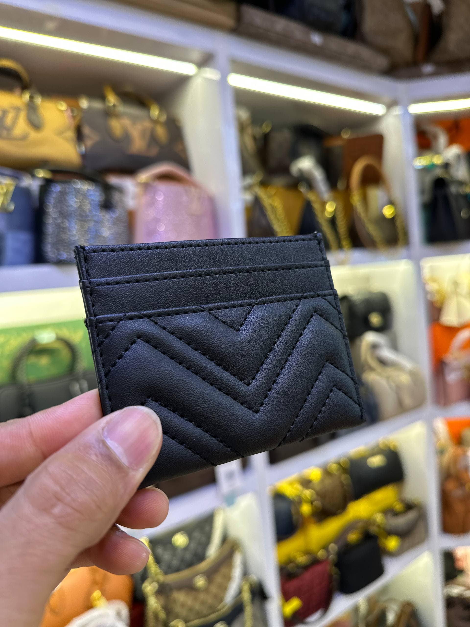 جاکارتی برند گوچی Gucci — تصویر ۶