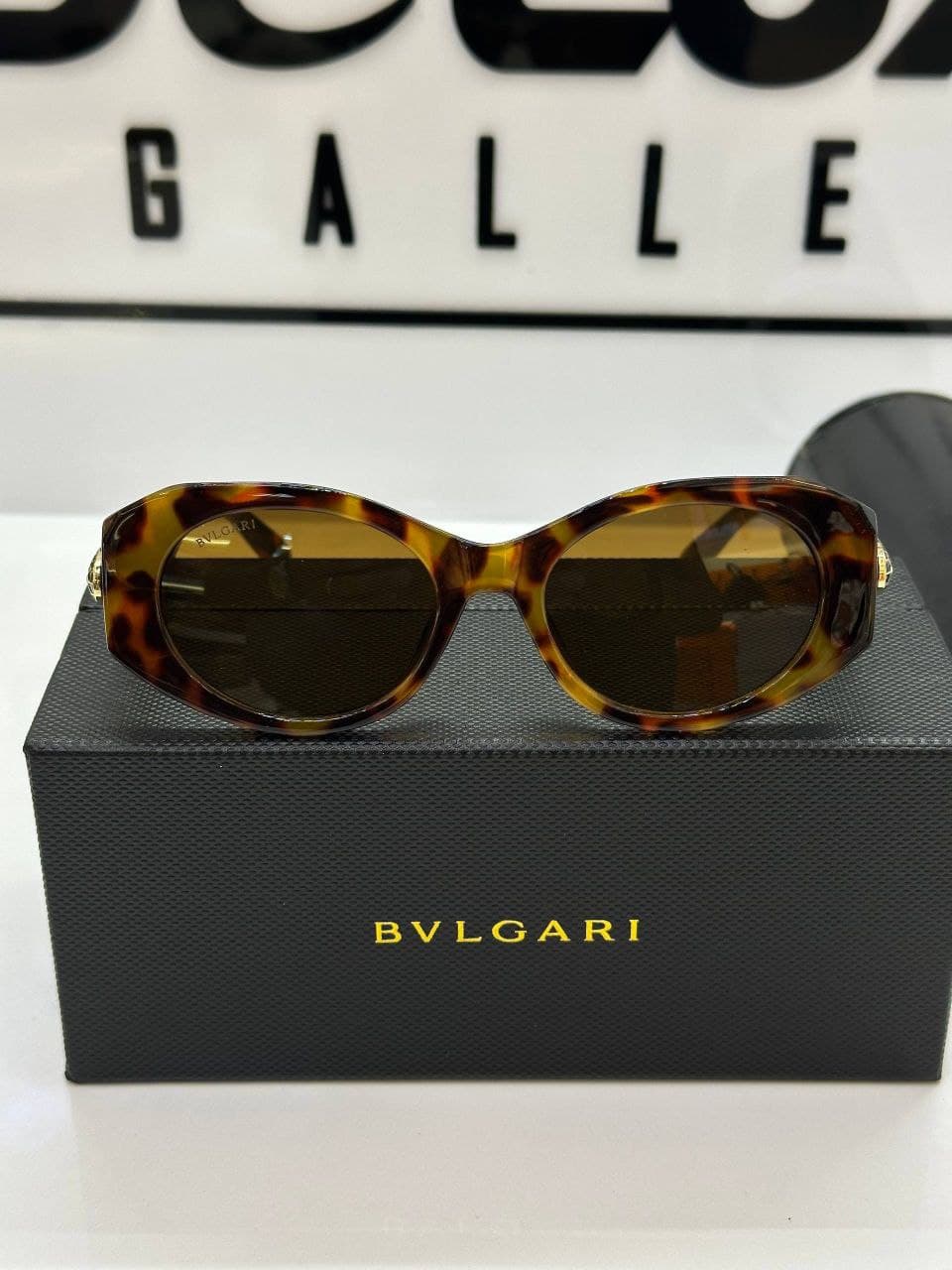 عینک بولگاری Bvlgari Sunglasses 8151 — تصویر ۴