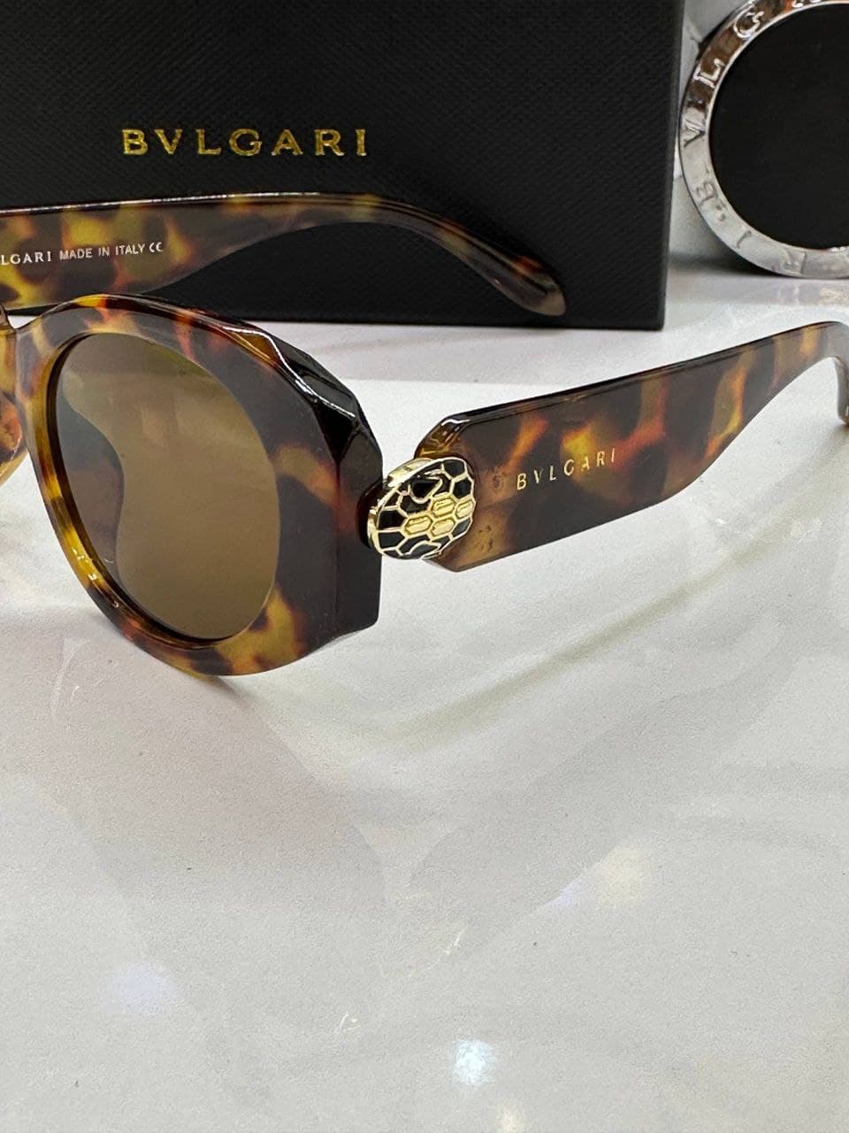 عینک بولگاری Bvlgari Sunglasses 8151 — تصویر ۳