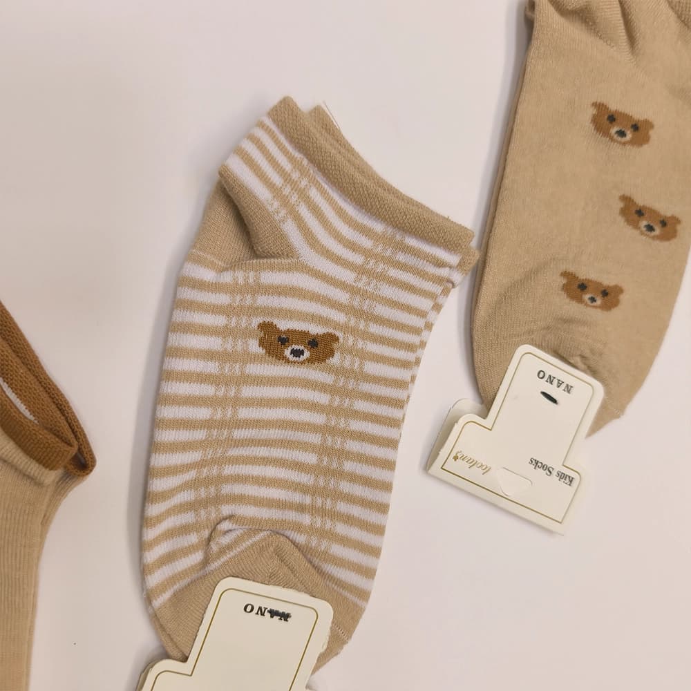 جوراب مچی پسرانه Brown teddy — تصویر ۴