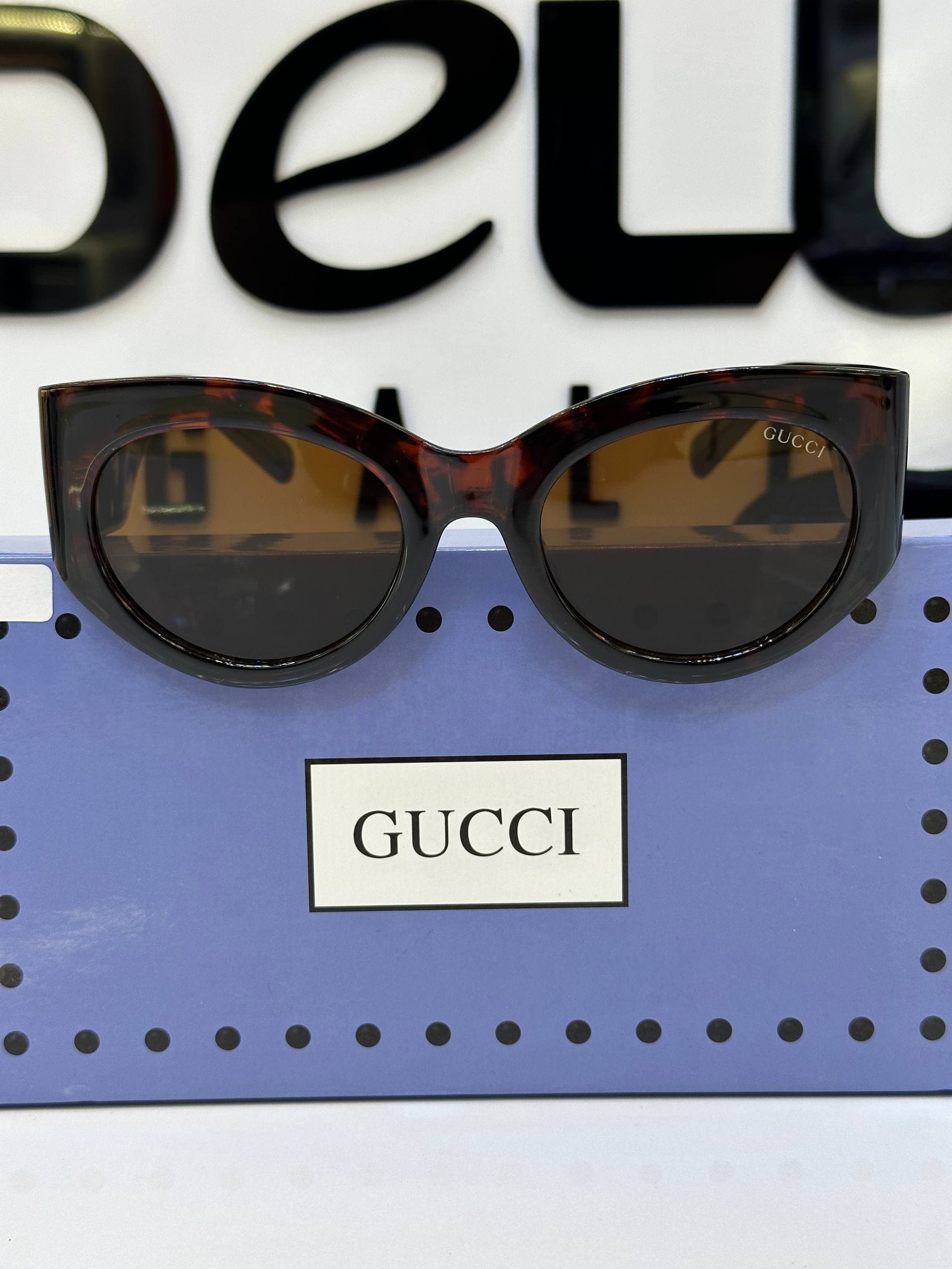 عینک گوچی Gucci Sunglasses 69009 — تصویر ۴