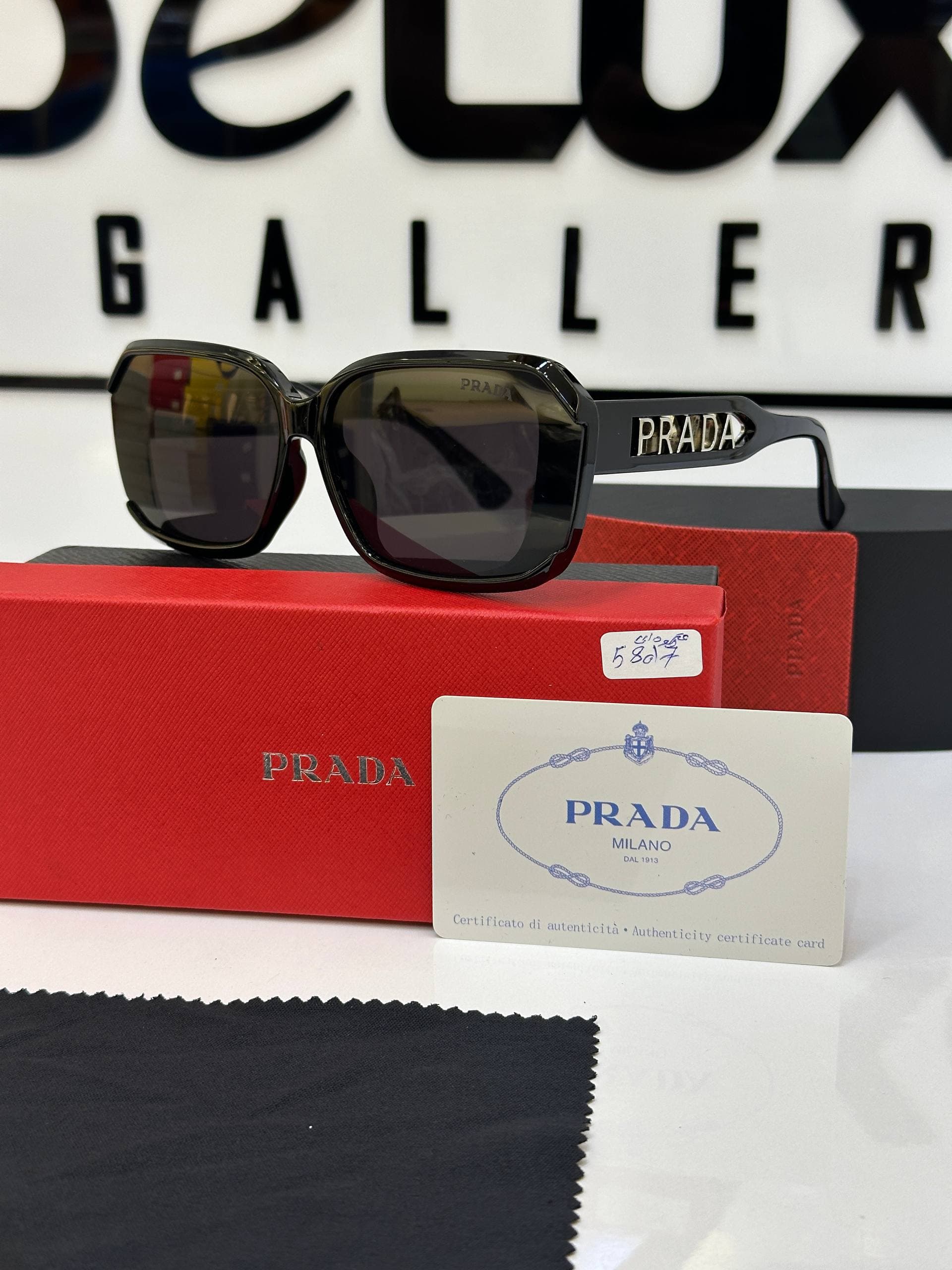عینک پرادا Prada Sunglasses 3103