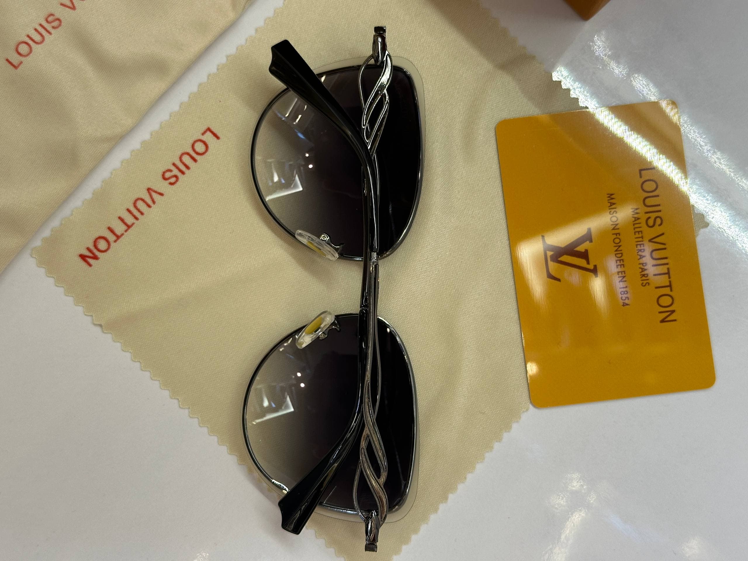 عینک لویی ویتون Lv sunglasses 2669 — تصویر ۳