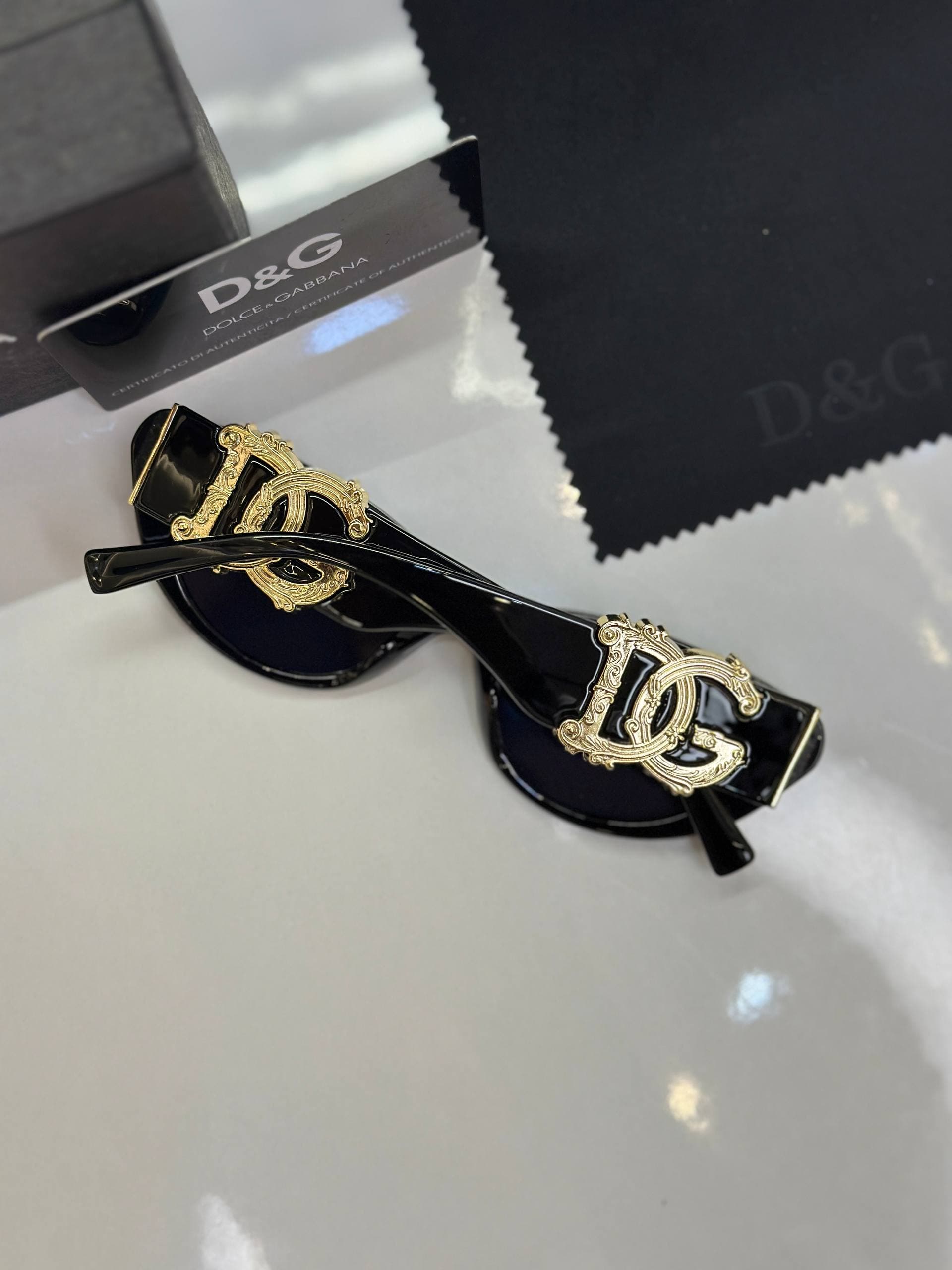 عینک دولچه دی ان جی5001 D&G Sunglasses — تصویر ۲