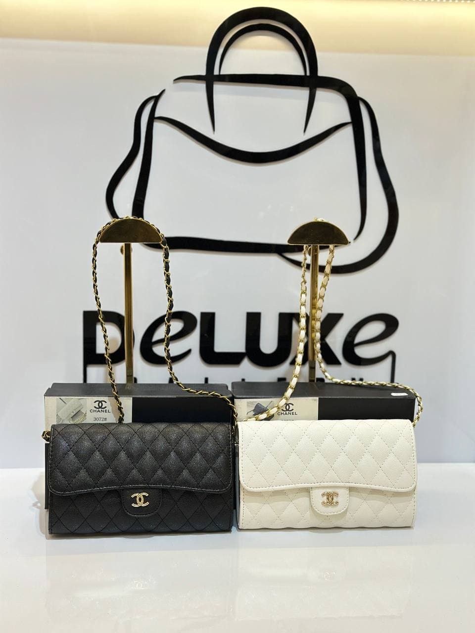 کیف شنل فلپ دستی و دوشی Chanel Classic Flap Bag — تصویر ۴