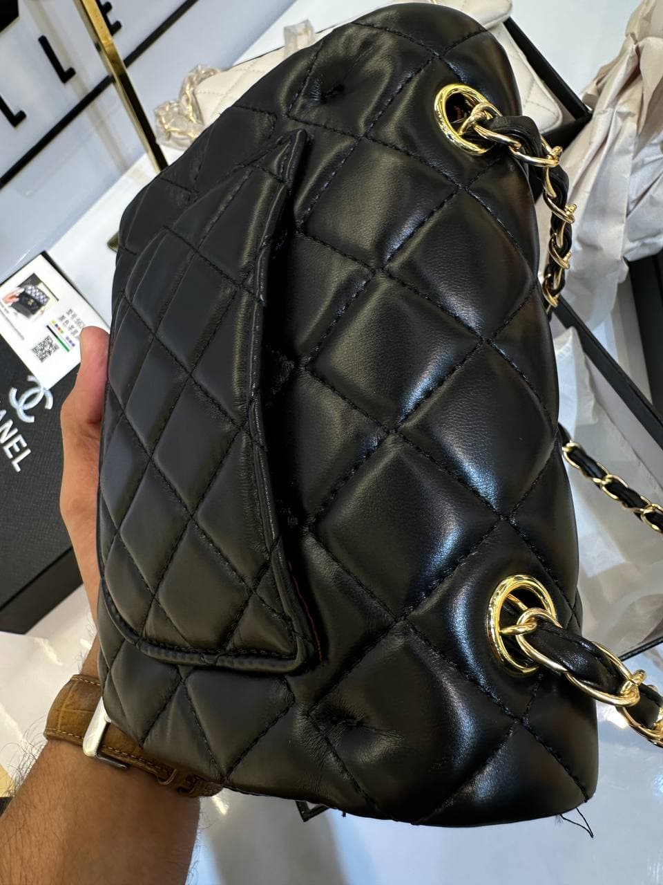 کیف شنل فلپ Chanel Classic Flap Bag — تصویر ۹