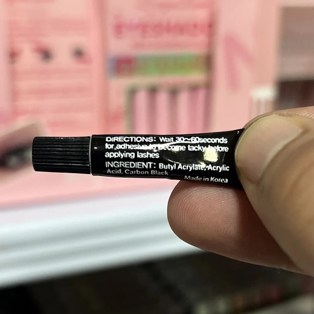 چسب مژه مشکی دان DON مدل Eyelash Adhesive وزن 1 گرم — تصویر ۳