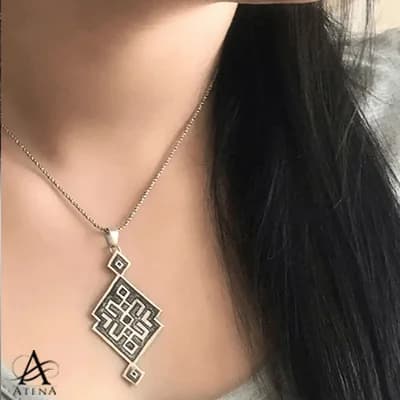 گردنبند نقره طرح سودا — تصویر ۲