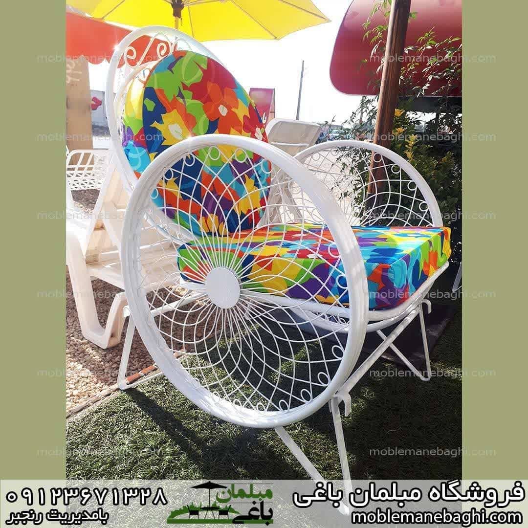میز و صندلی فلزی باغی مدل گلبرگ — تصویر ۲