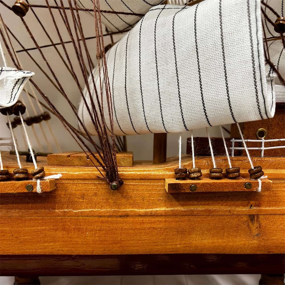 ماکت چوبی کشتی HMS BOUNTY 1787 — تصویر ۲