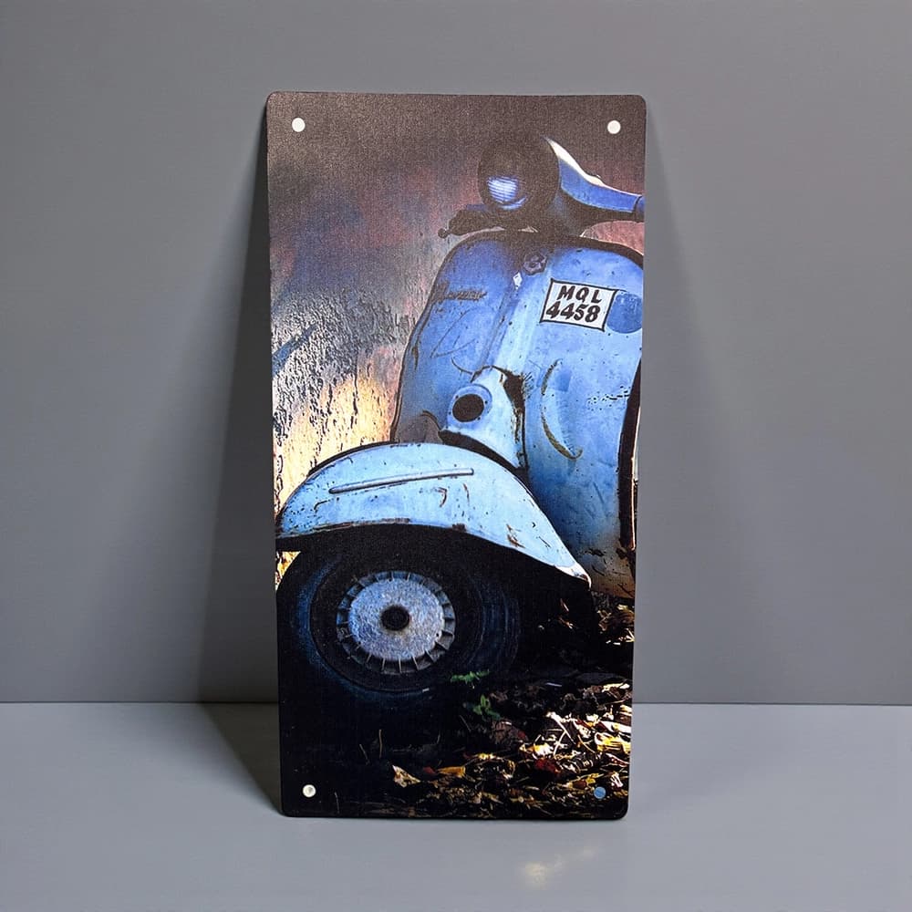 تابلو فلزی طرح وسپا آبی سایز 15×30