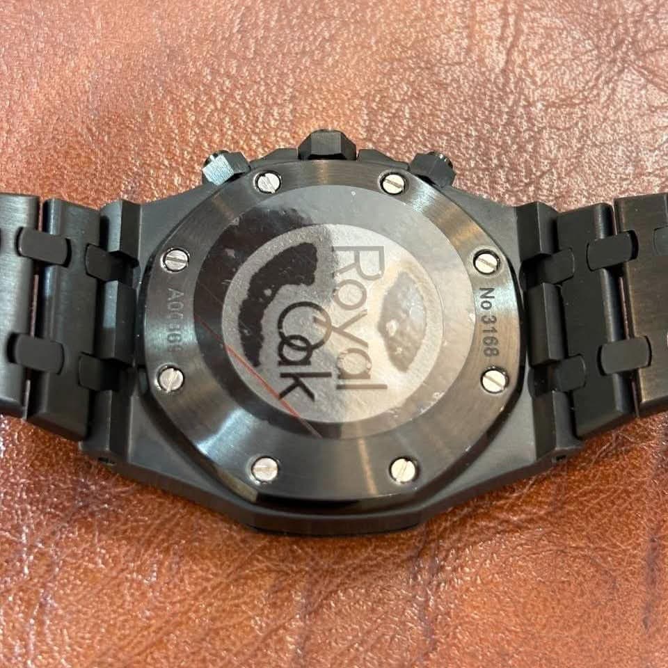 ساعت مردانه اودمار پیگه کرنوگراف Royal Oak مشکی — تصویر ۲