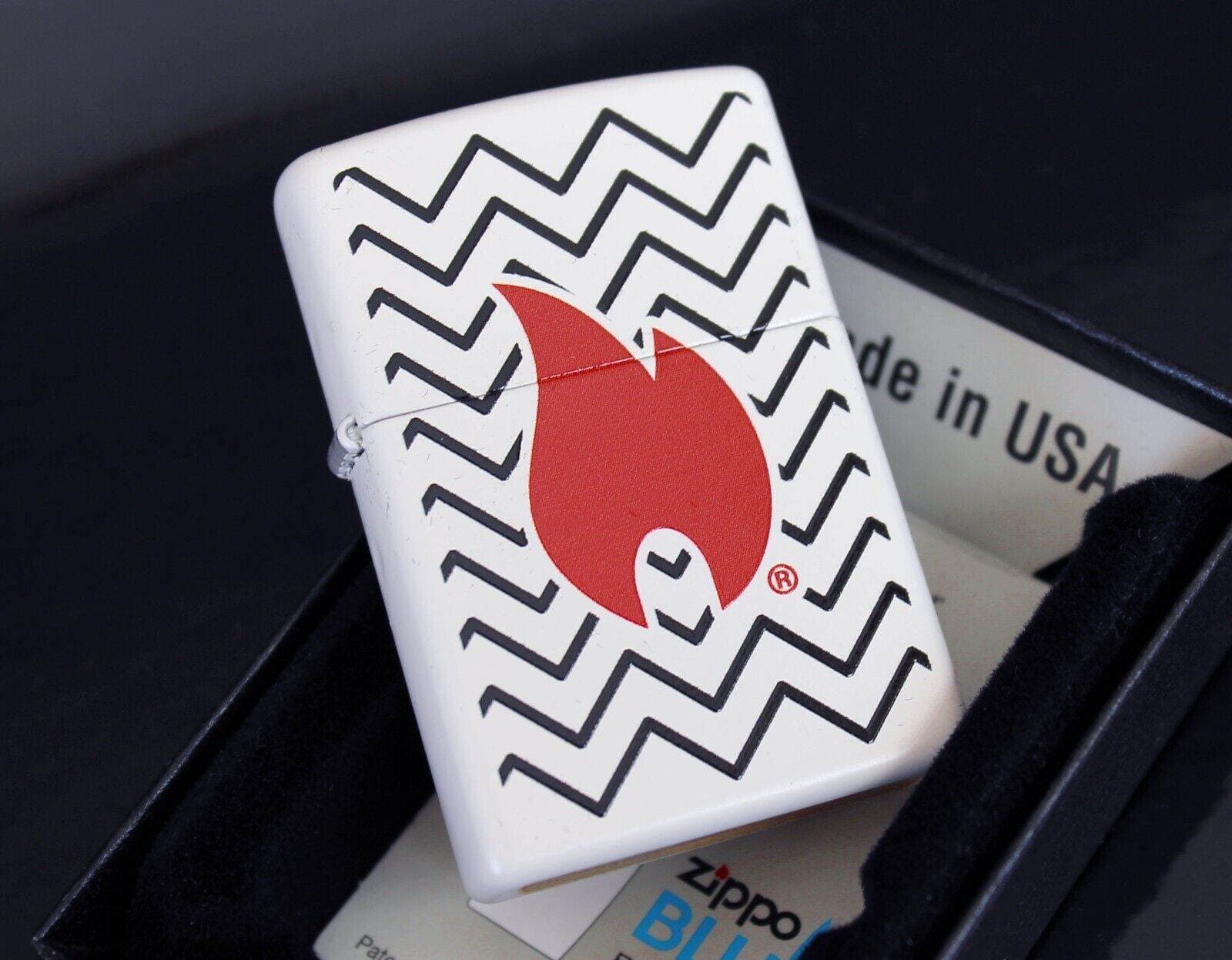 فندک زیپو کد Zippo Zig Zag Pattern 29192 — تصویر ۴