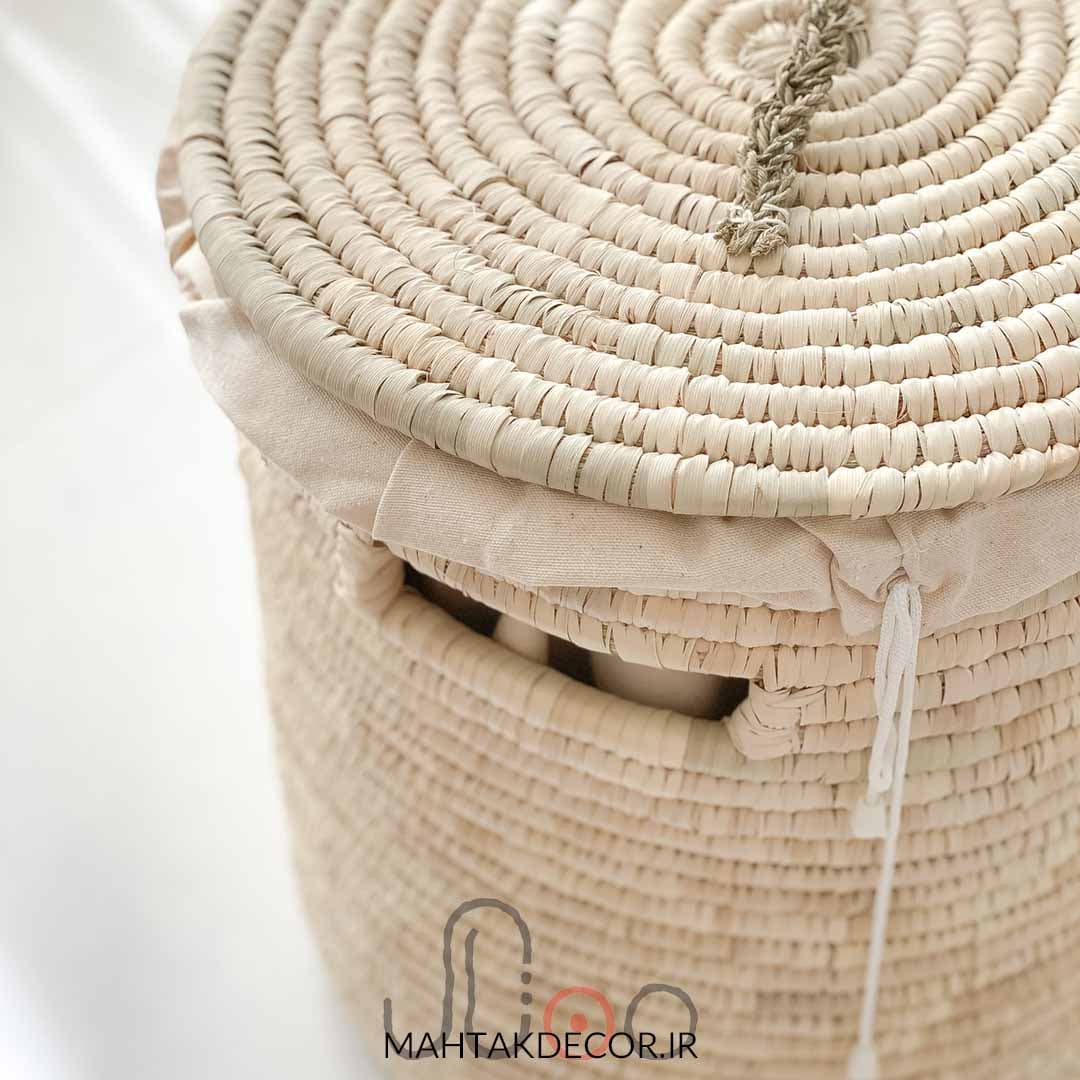 سبد لباس حصیری همراه آستر کرم — تصویر ۳