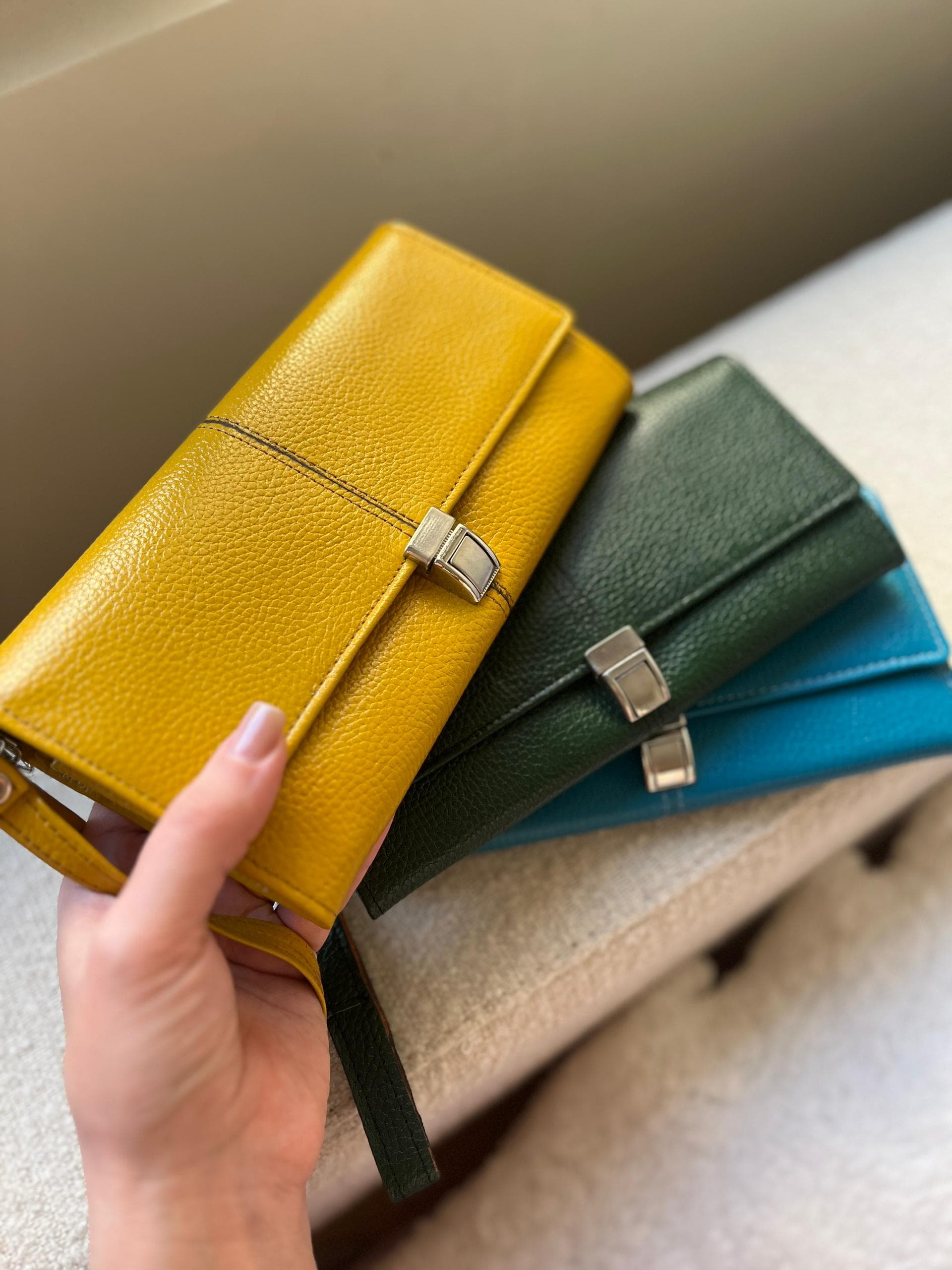 کیف پول زنانه چرم طبیعی LC122 — تصویر ۲