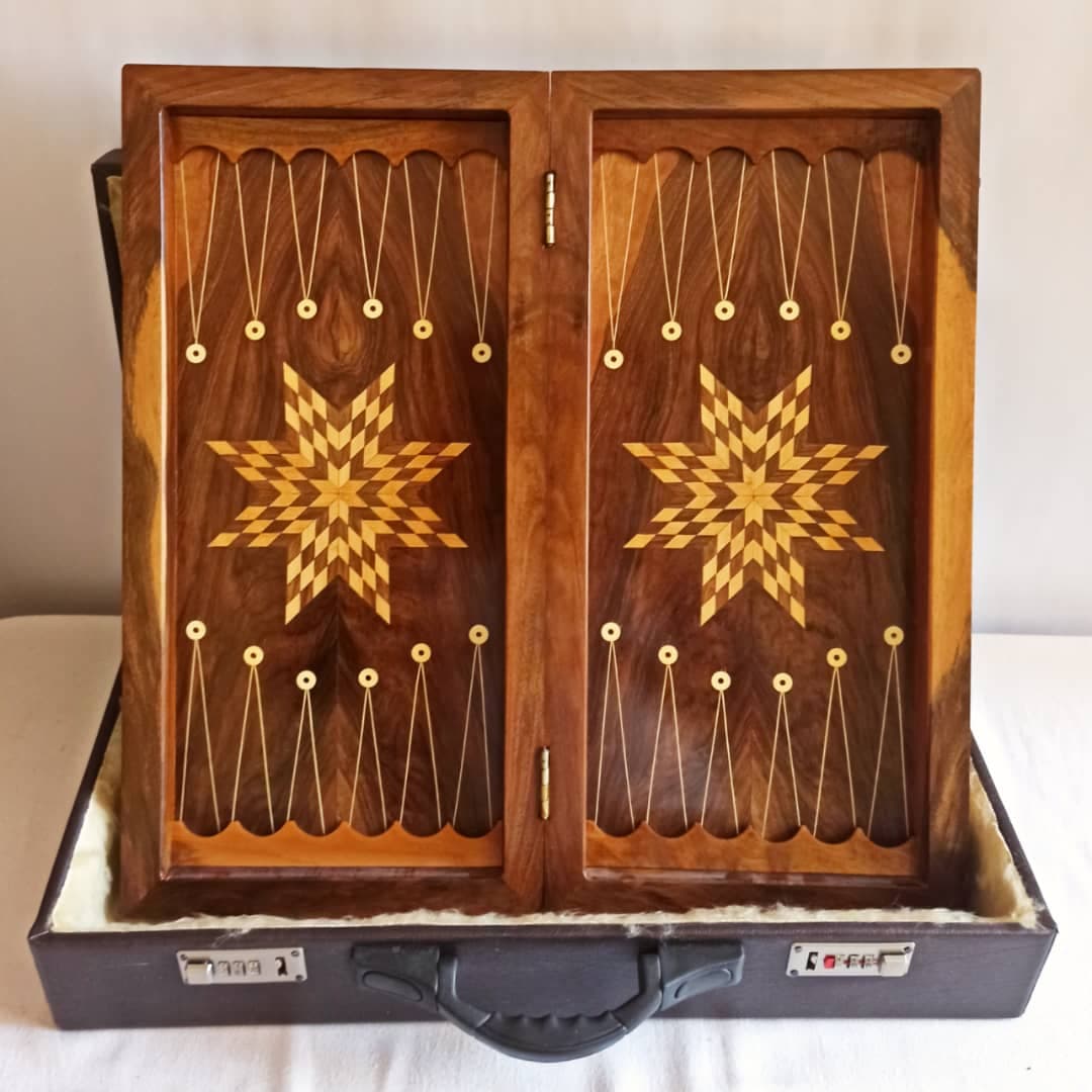 تخته نرد معرق منبت چوبی شطرنجی کد 102296 — تصویر ۲