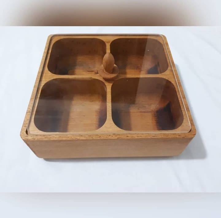 اردو خوری مربع چهار خانه چوبی کد 102273 — تصویر ۲