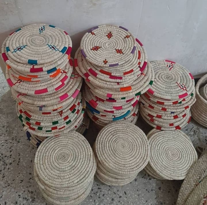 زیربشقابی حصیری 30 سانت کد 102158 — تصویر ۴