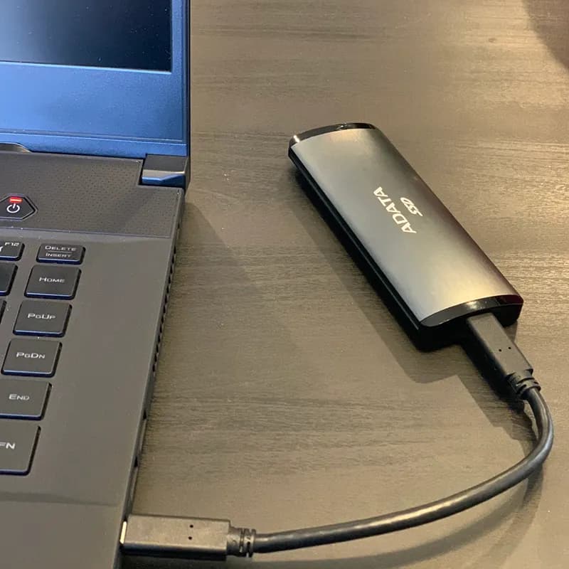 اس اس دی اکسترنال ای دیتا 512 گیگابایت ADATA SE760 — تصویر ۷