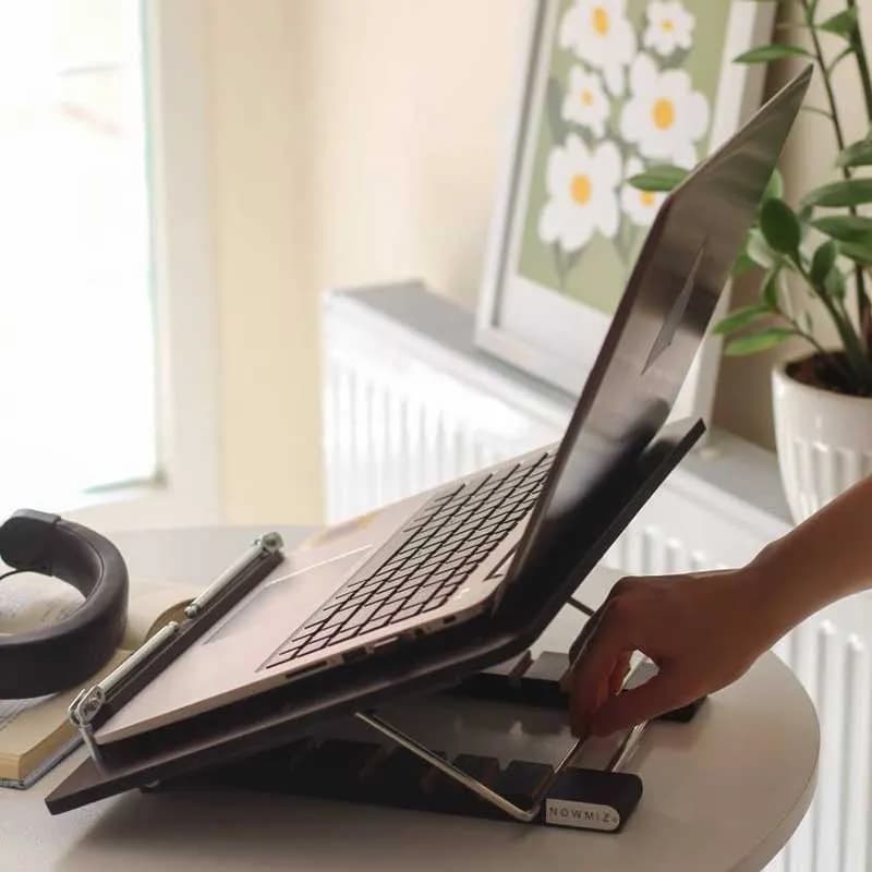 نگهدارنده کتاب تلفیقی نومیز — تصویر ۴