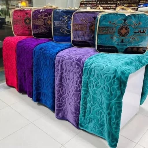 پتوی گلبافت مدل برتر گل برجسته سایز 160 / 220 سانتی متر — تصویر ۵