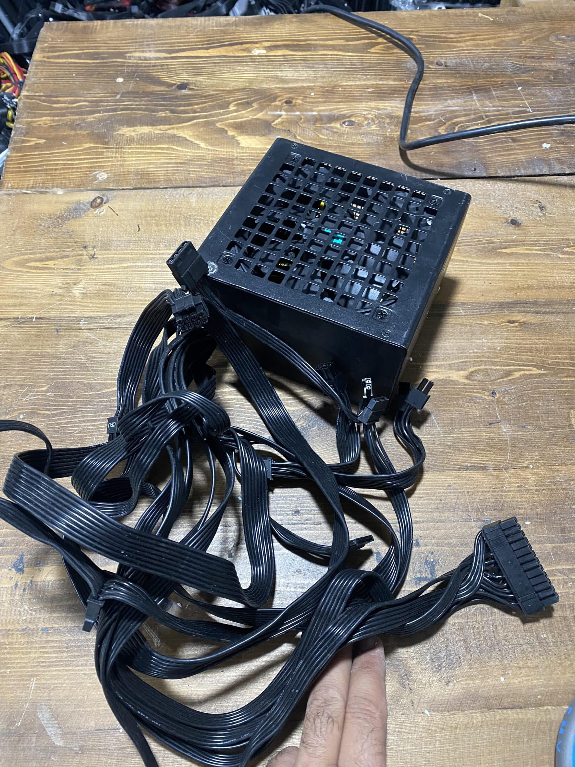 پاور استوک 700 وات دیپ کول مدل DeepCool PF700 — تصویر ۲