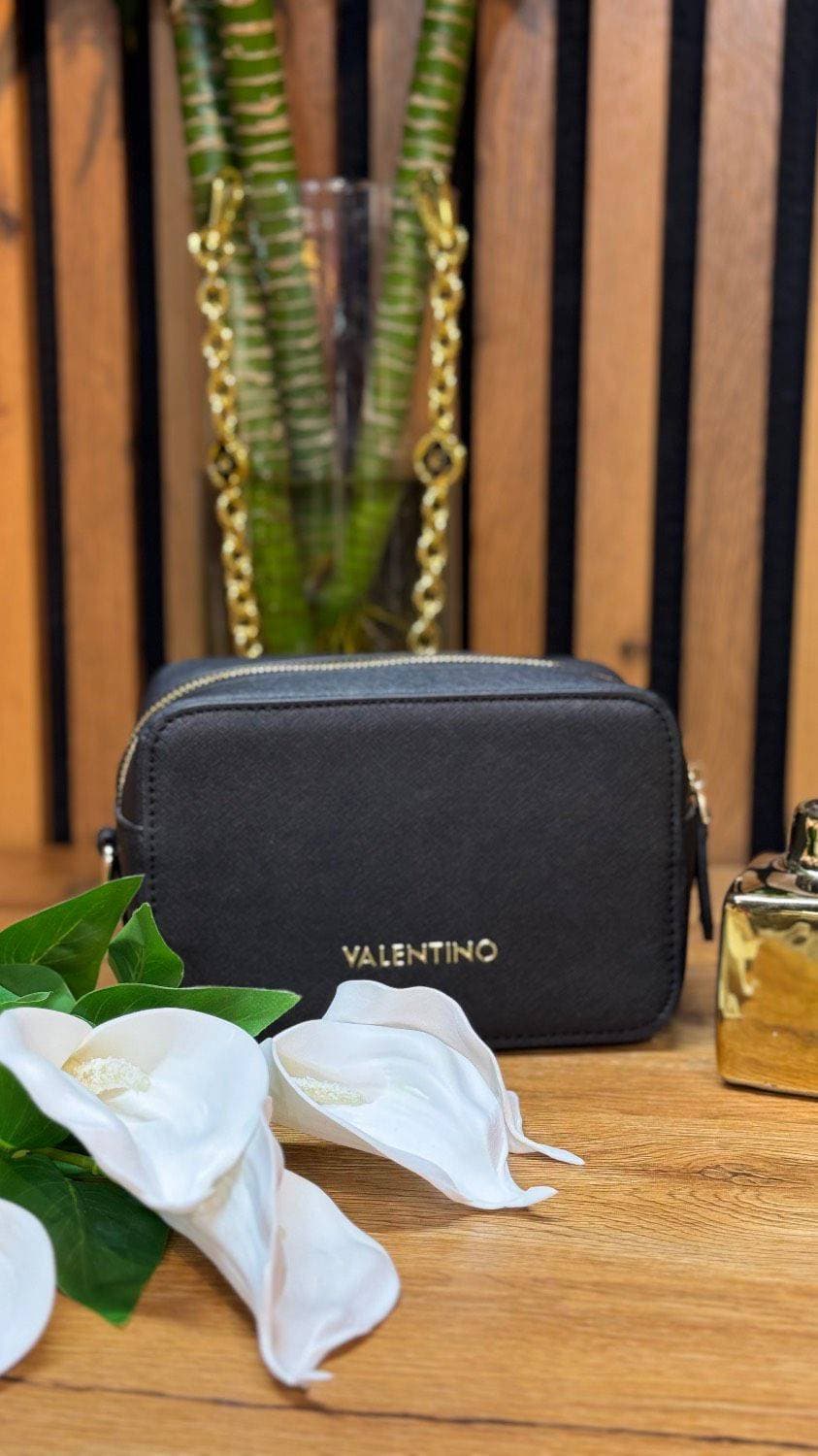 👜 فول پک برند Valentino | کیف زنانه شیک و ترند ✨🆔 کد محصول: BG046